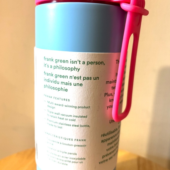 Frank Green light blue and pink 20 oz insulated bottle NWT - Picture 5 of 6